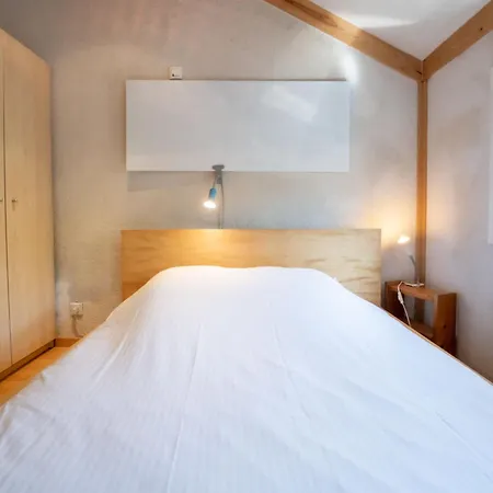 Сasa de vacaciones Holiday Home Vissershuis 61 With Parking By Interhome *